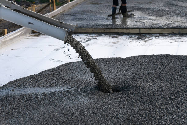 Best Affordable Concrete Contractor  in Kingsburg, CA